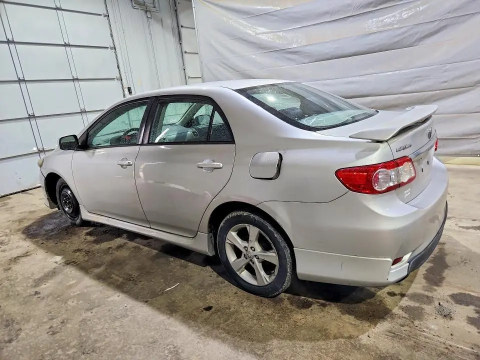 2011 TOYOTA COROLLA S  