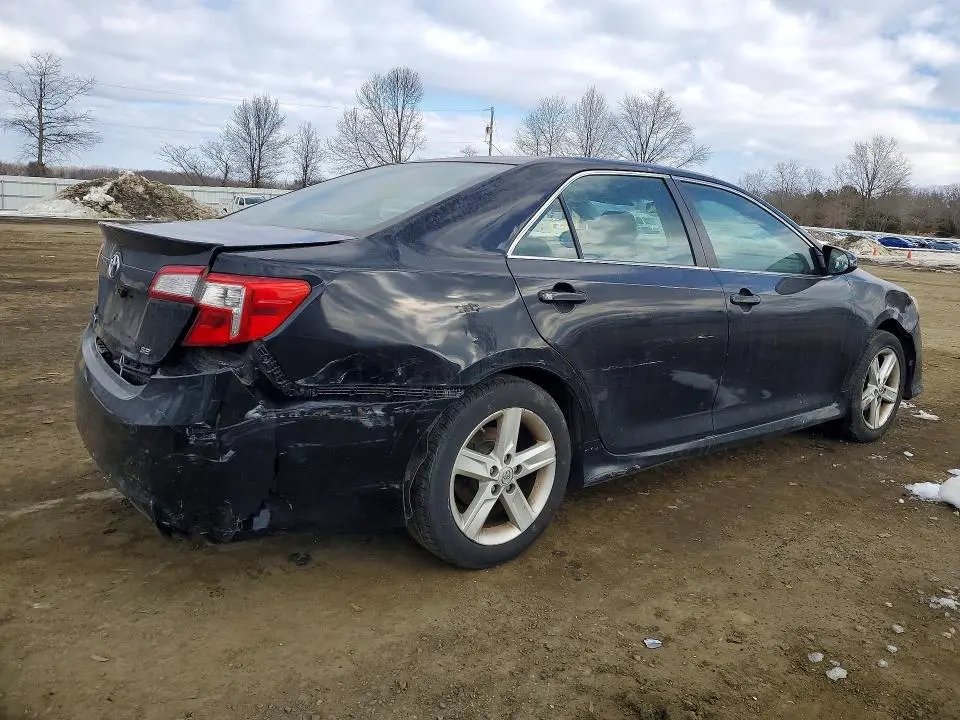 2013 TOYOTA CAMRY L  