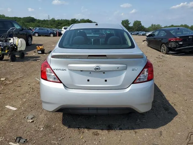 2019 NISSAN VERSA S  