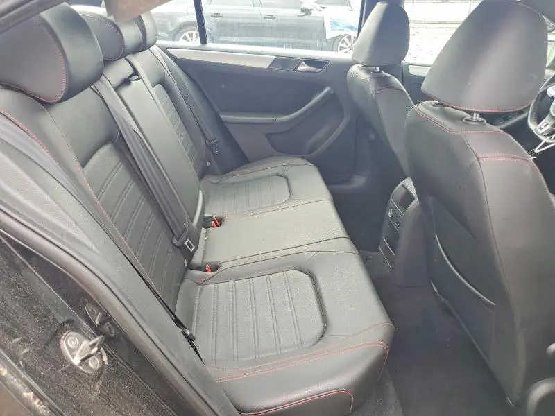2013 VOLKSWAGEN JETTA GLI  