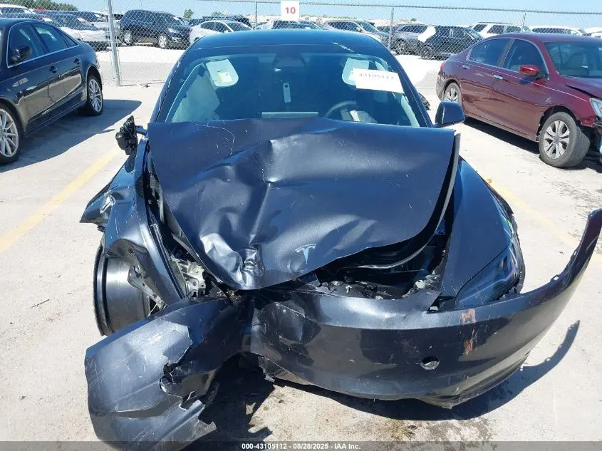 2025 TESLA MODEL 3 LONG RANGE REAR-WHEEL DRIVE