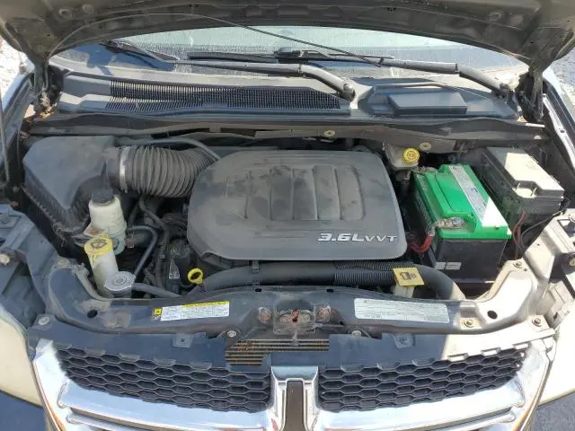 2011 DODGE GRAND CARAVAN EXPRESS  