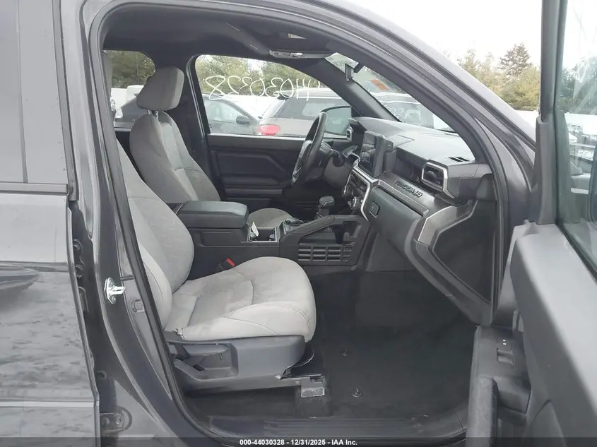 2025 TOYOTA TACOMA SR5