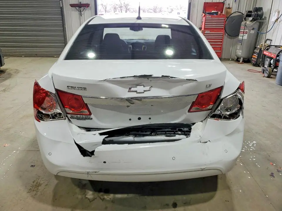 2011 CHEVROLET CRUZE LT  