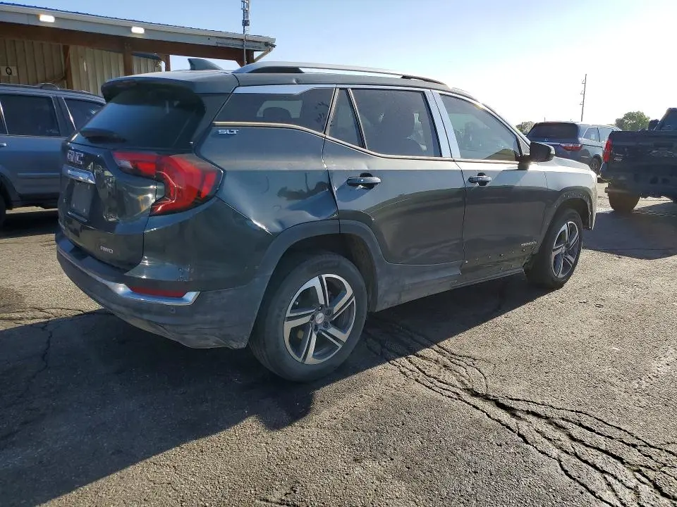 2019 GMC TERRAIN SLT  