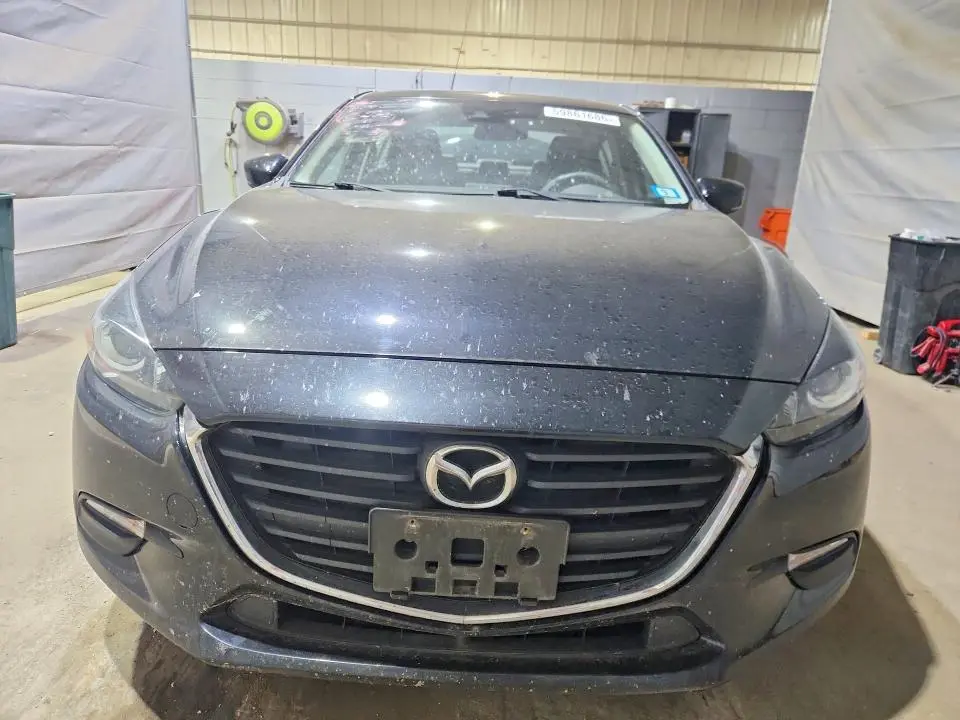 2017 MAZDA 3 TOURING  
