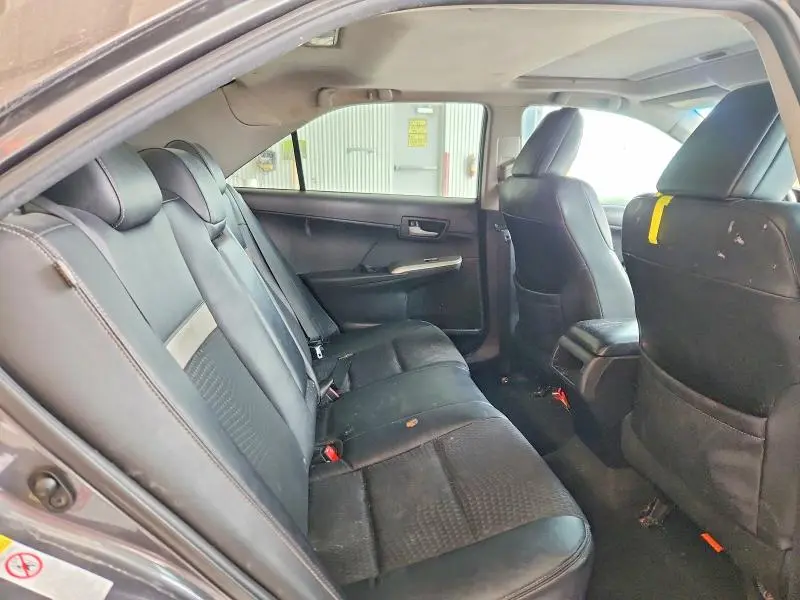 2012 TOYOTA CAMRY SE  