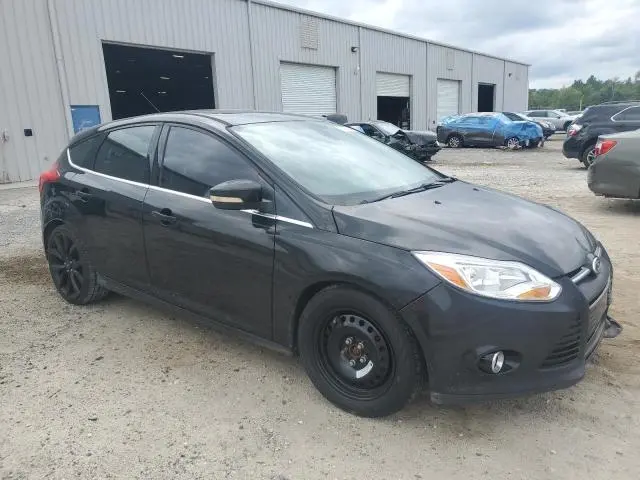 2012 FORD FOCUS TITANIUM  