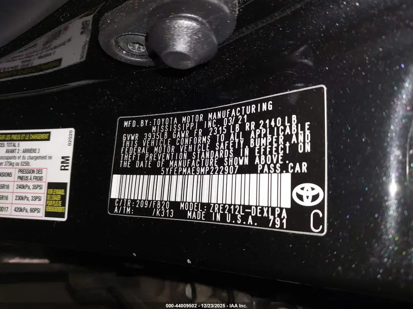 2021 TOYOTA COROLLA LE