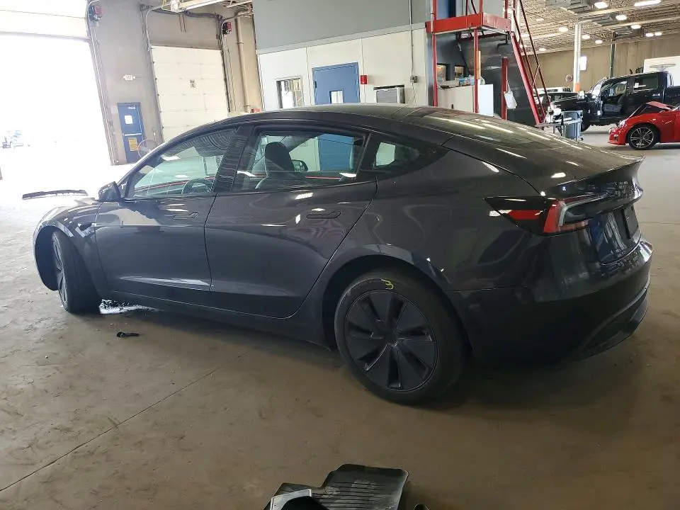 2024 TESLA MODEL 3   