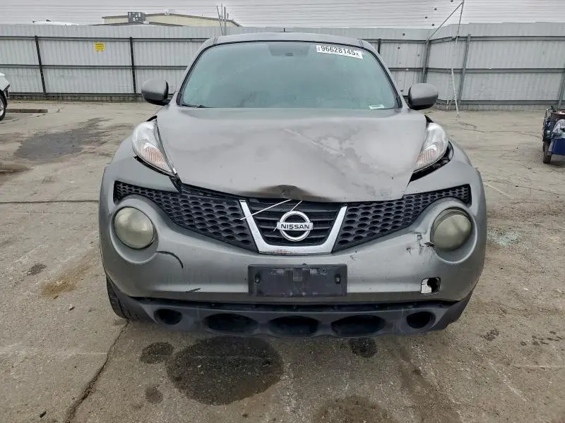 2011 NISSAN JUKE S  