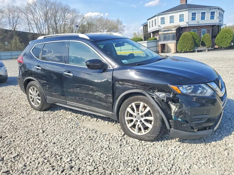 2018 NISSAN ROGUE SV  