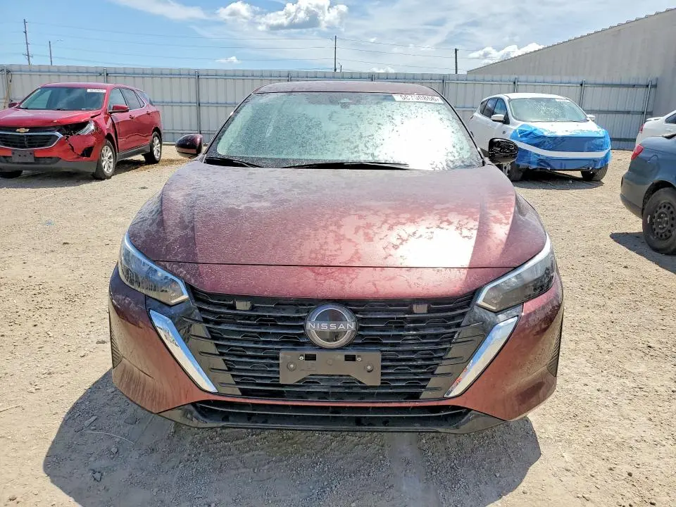 2025 NISSAN SENTRA SV  