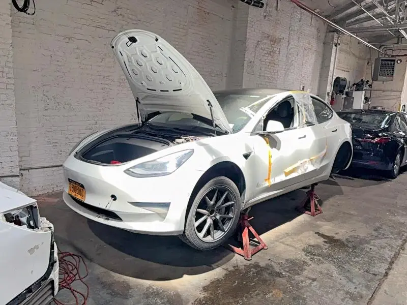 2021 TESLA MODEL 3   