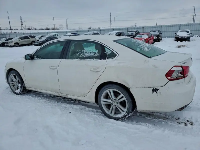 2014 VOLKSWAGEN PASSAT SE  