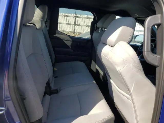 2024 TOYOTA TACOMA DOUBLE CAB  