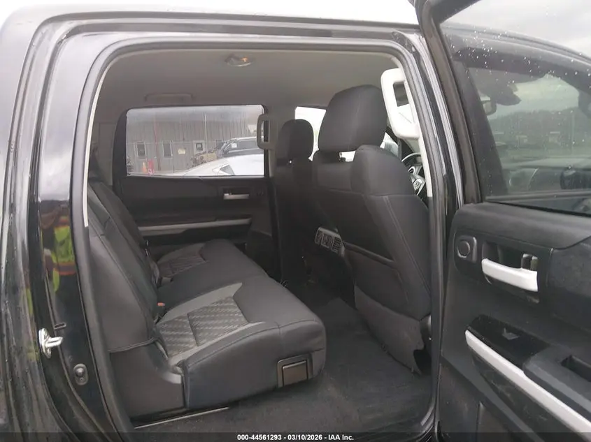 2019 TOYOTA TUNDRA SR5 5.7L V8