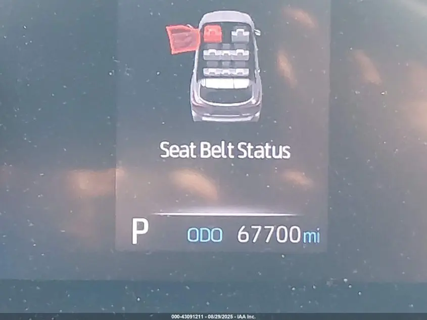 2021 TOYOTA HIGHLANDER LE