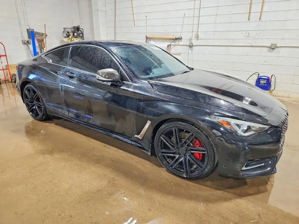 2018 INFINITI Q60 RED SPORT 400  