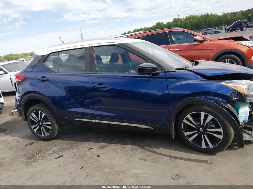 2018 NISSAN KICKS SR