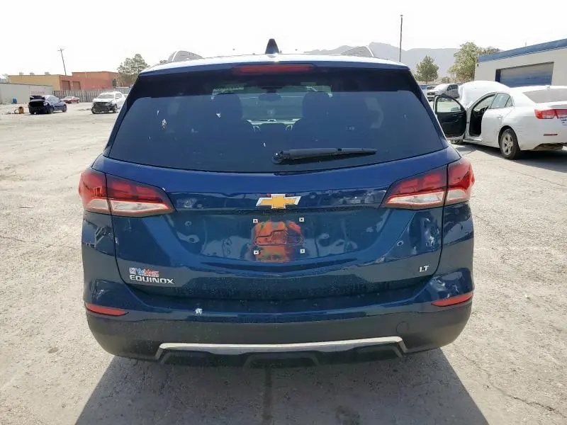 2022 CHEVROLET EQUINOX LT  