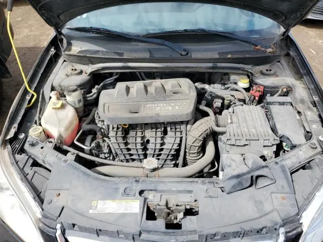 2012 CHRYSLER 200 LX  