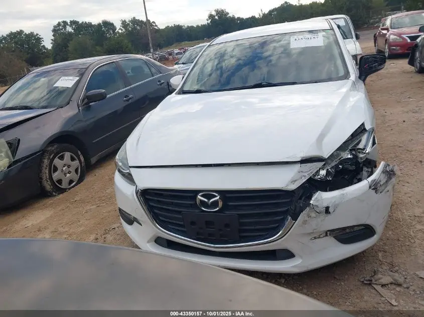 2017 MAZDA MAZDA3 TOURING