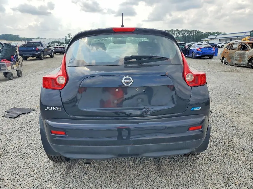 2014 NISSAN JUKE S  