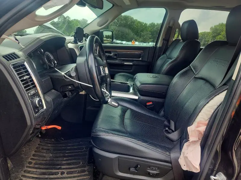 2018 RAM 1500 LARAMIE  