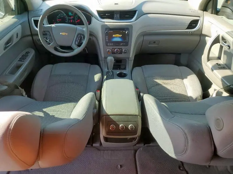 2013 CHEVROLET TRAVERSE LS  
