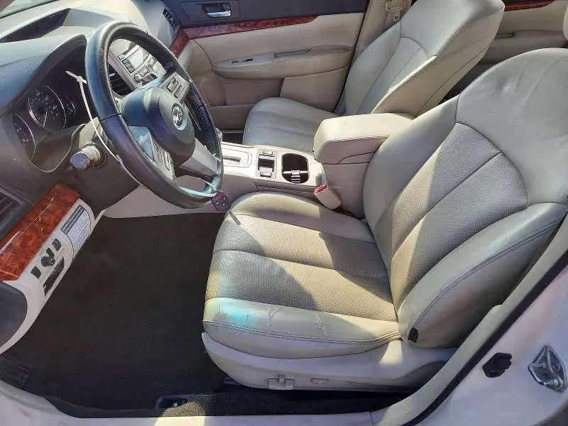 2011 SUBARU LEGACY 2.5I LIMITED  