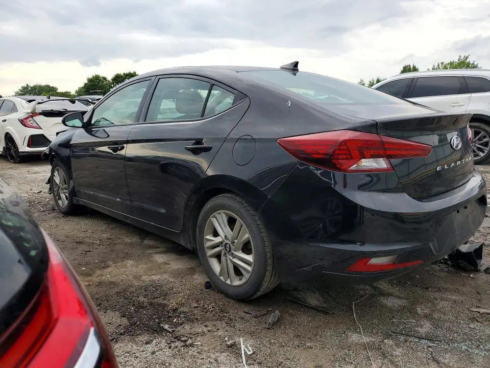 2020 HYUNDAI ELANTRA SEL  