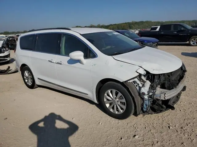 2017 CHRYSLER PACIFICA TOURING L  