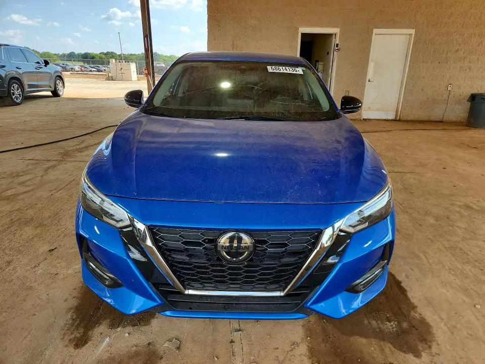2021 NISSAN SENTRA SR  