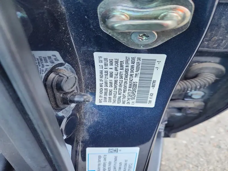 2019 HONDA INSIGHT EX  