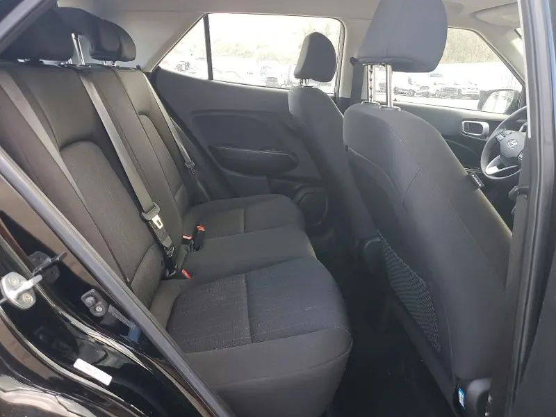 2022 HYUNDAI VENUE SE  