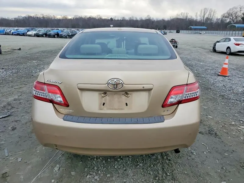 2011 TOYOTA CAMRY BASE  