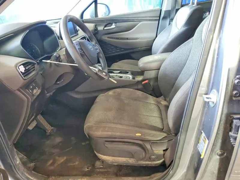 2019 HYUNDAI SANTA FE SE  