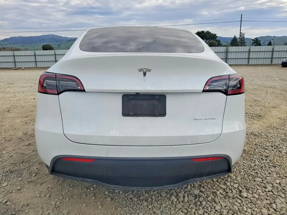 2022 TESLA MODEL Y   