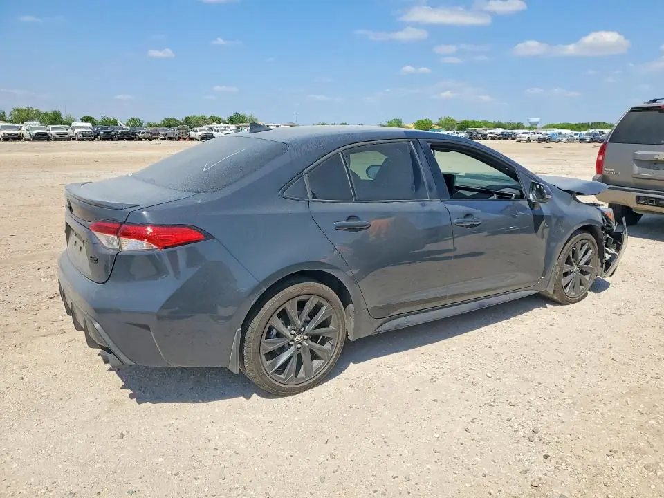 2024 TOYOTA COROLLA SE  