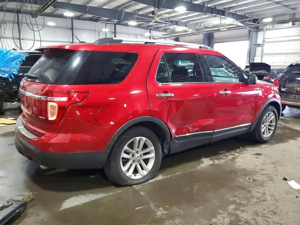 2012 FORD EXPLORER XLT  