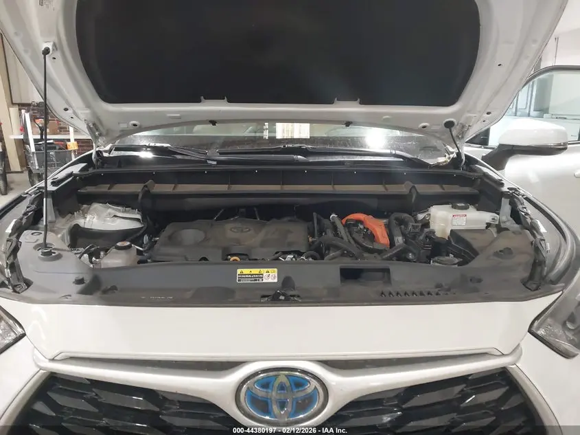2023 TOYOTA HIGHLANDER HYBRID XLE