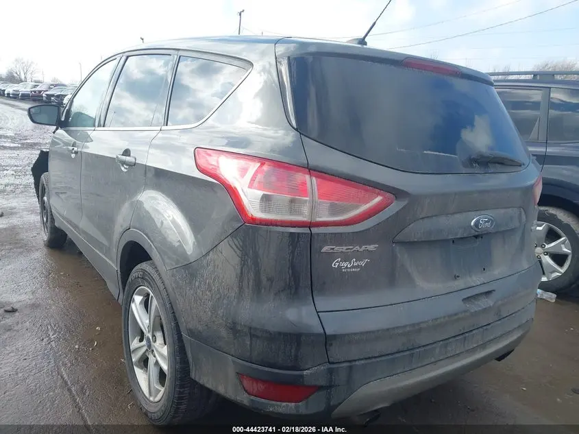 2015 FORD ESCAPE SE