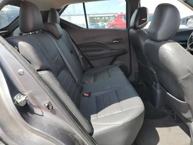 2020 NISSAN KICKS SR  