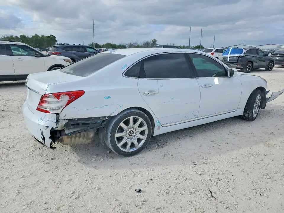 2015 HYUNDAI EQUUS SIGNATURE  