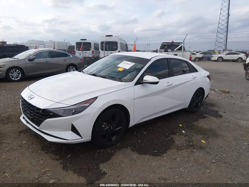 2021 HYUNDAI ELANTRA SEL