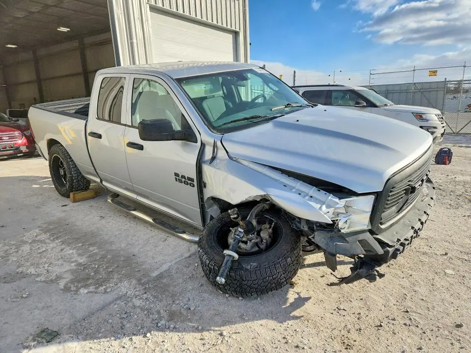 2014 RAM 1500 ST  