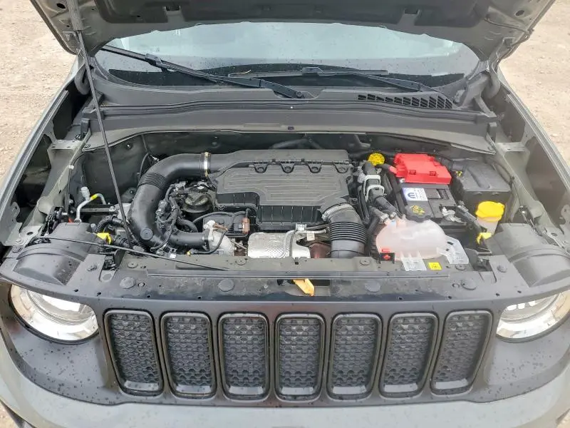 2022 JEEP RENEGADE LATITUDE  