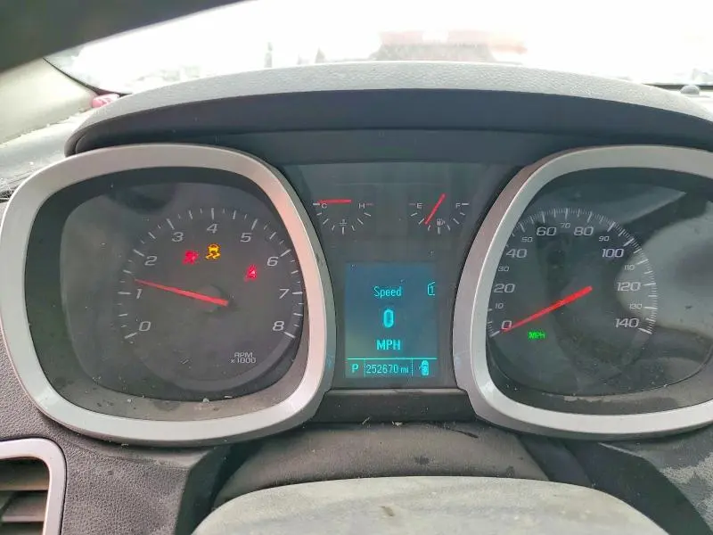 2012 CHEVROLET EQUINOX LT  