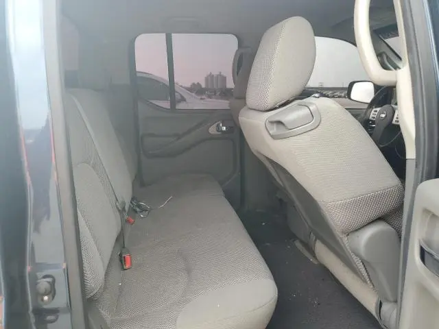 2013 NISSAN FRONTIER S  